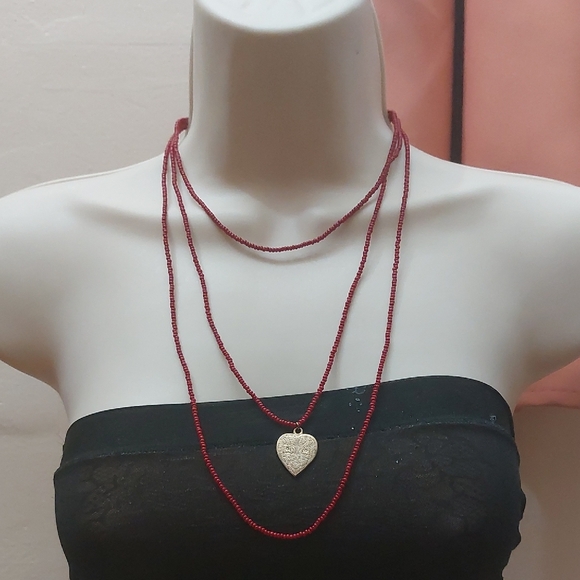 Rachel Red Glass Seed Beads Double Strand Layered Boho Necklace Heart Pendant - Picture 1 of 5